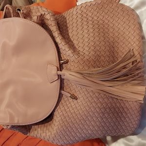 GORGEOUS Deux lux backpack 🔥🔥